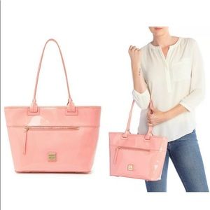 Dooney & Bourke Tote Shoulder Bag